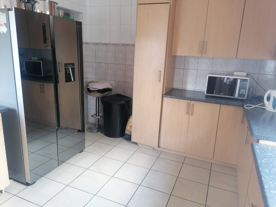 3 Bedroom Property for Sale in Noordhoek Free State